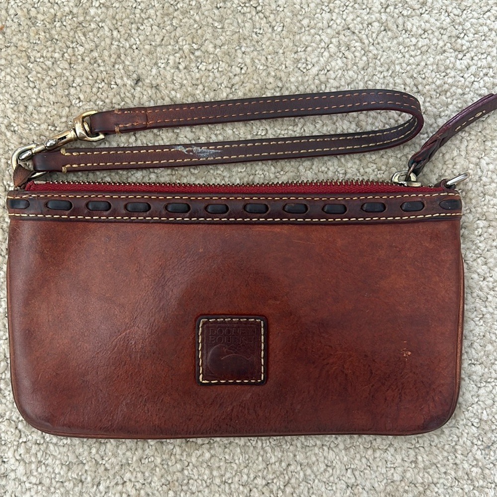 Dooney & Bourne wristlet